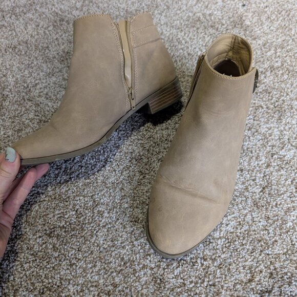 St Johns Bay Boots - Picture 2 of 7